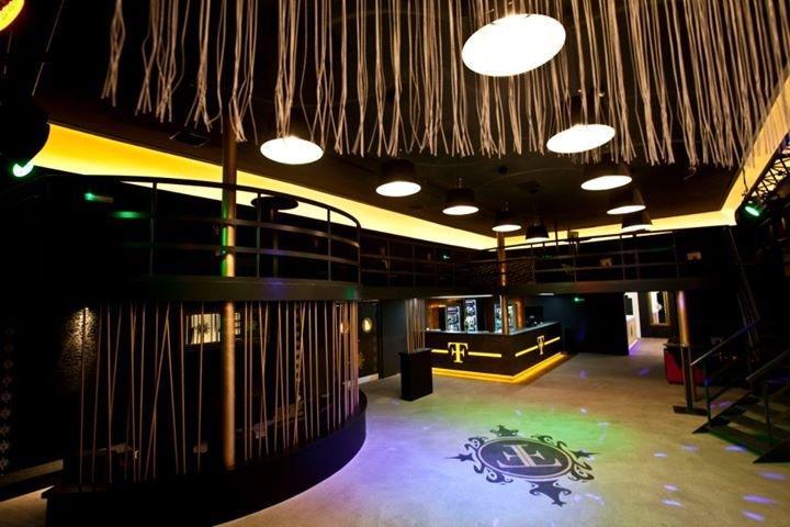 Hotel U Cerneho Orla Kostelec nad Černými Lesy Екстериор снимка